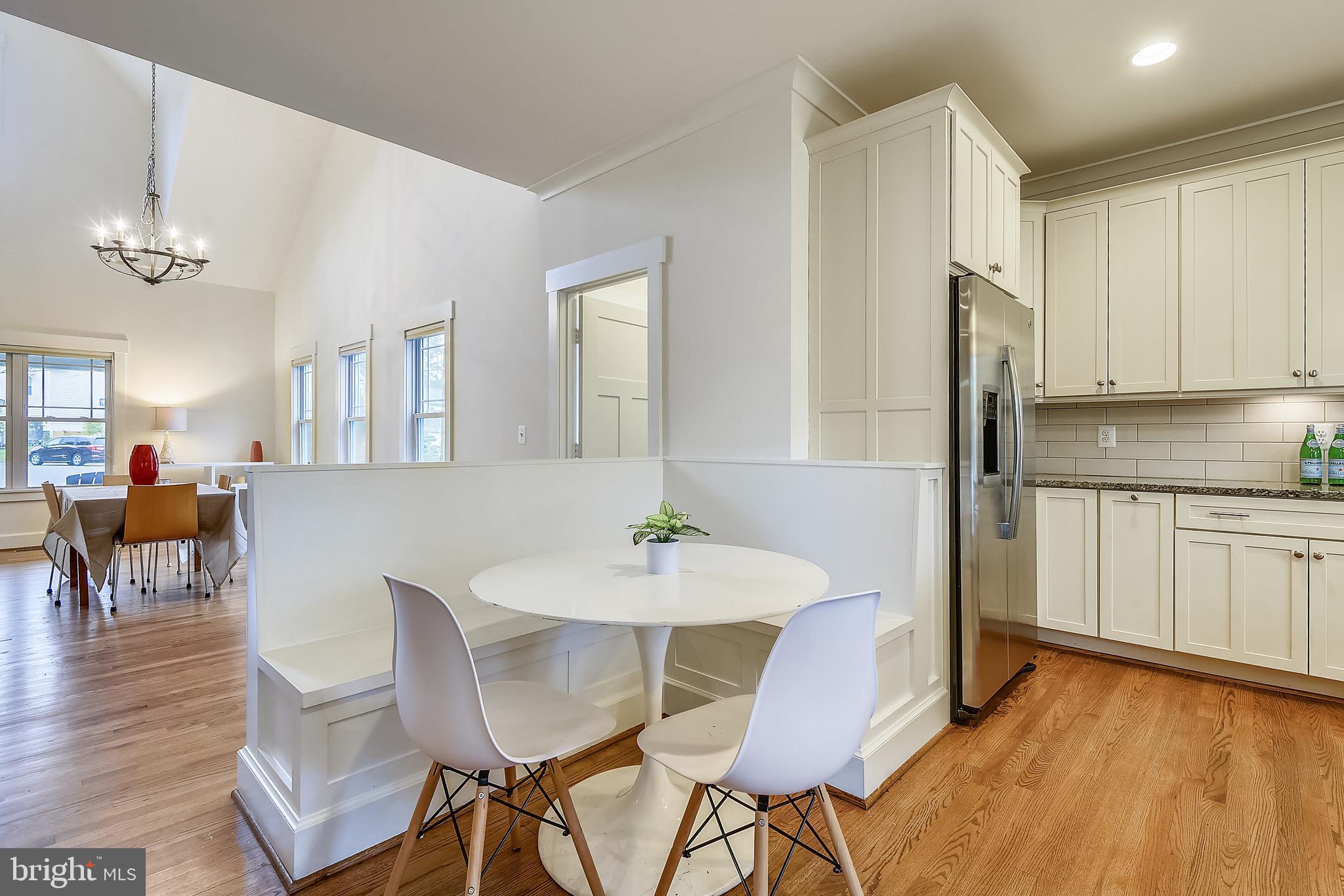 8046 Washington Road Alexandria, VA 22308 - Photo 14 of 50 Kitchen/breakfast nook open to dining room
