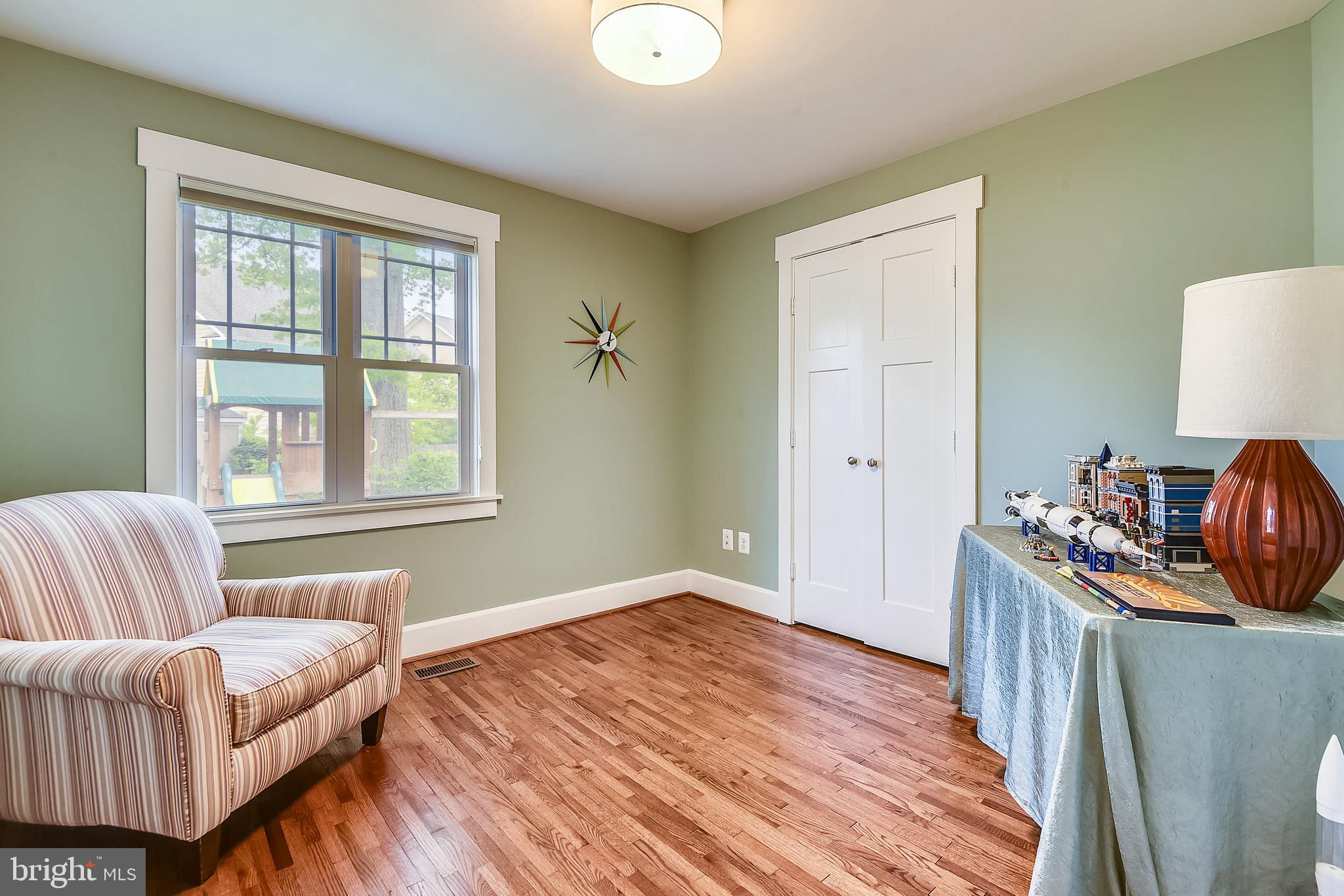 8046 Washington Road Alexandria, VA 22308 - Photo 20 of 50 Main Level Bedroom 1 or an office/hobby room