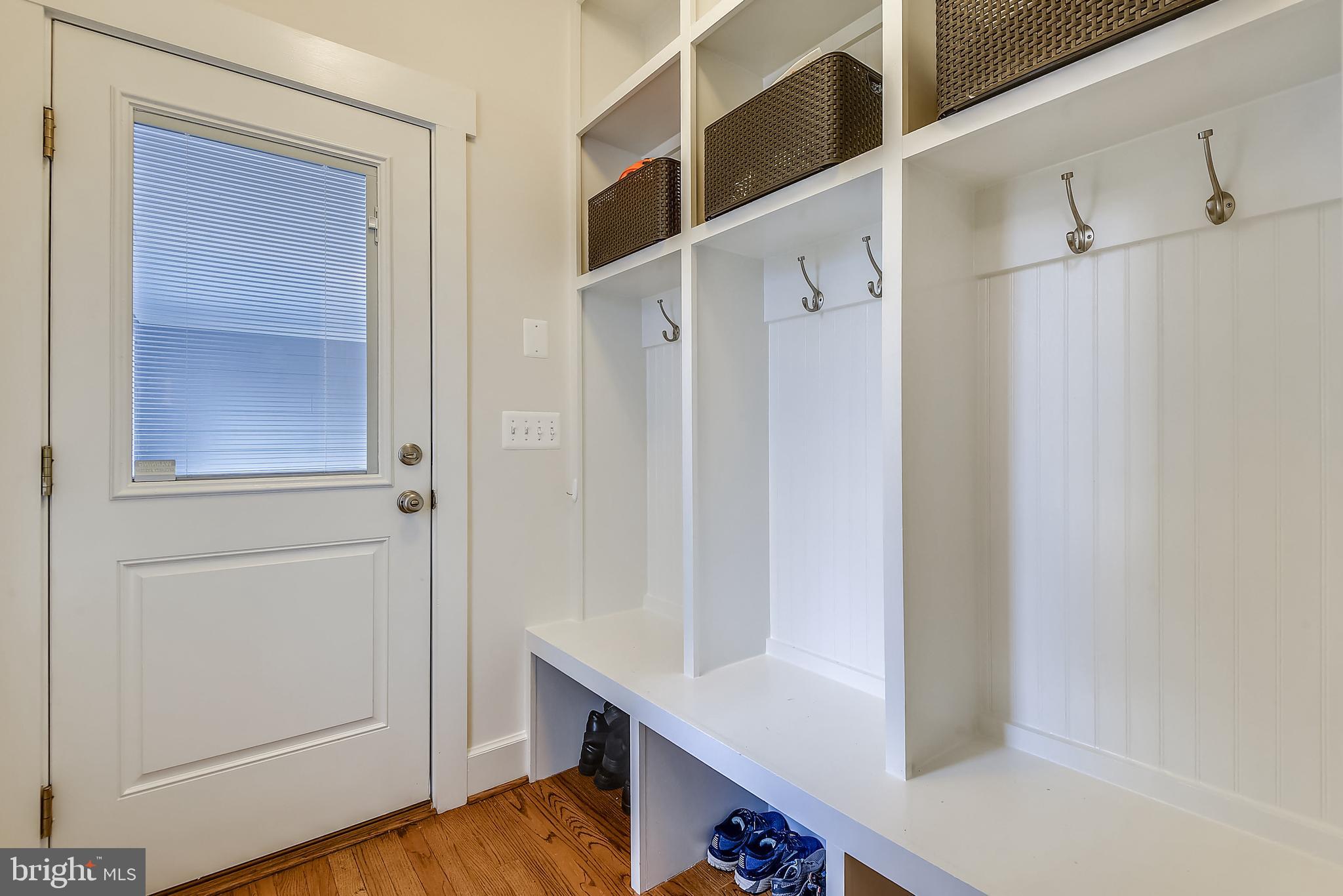 8046 Washington Road Alexandria, VA 22308 - Photo 10 of 50 Mudroom with builtins