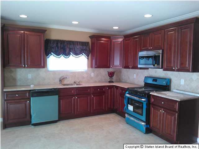 244 Mill Road Staten Island, NY 10306 - Photo 11 of 20 Additional Photo