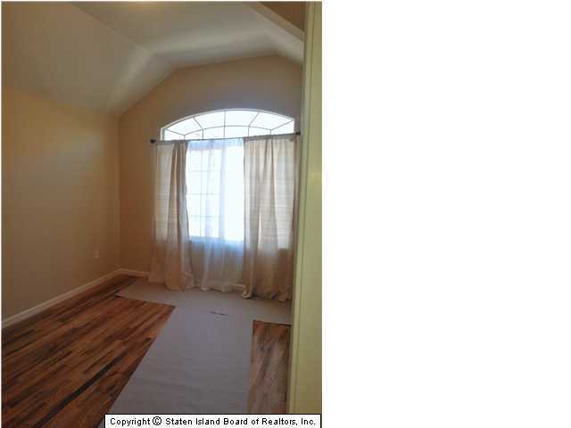 244 Mill Road Staten Island, NY 10306 - Photo 13 of 20 Additional Photo