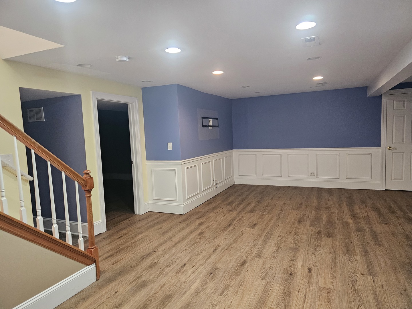 1903 West Golf Road, Unit 1B Mount Prospect, IL 60056 - Photo 9 of 30 Gallery Image 9