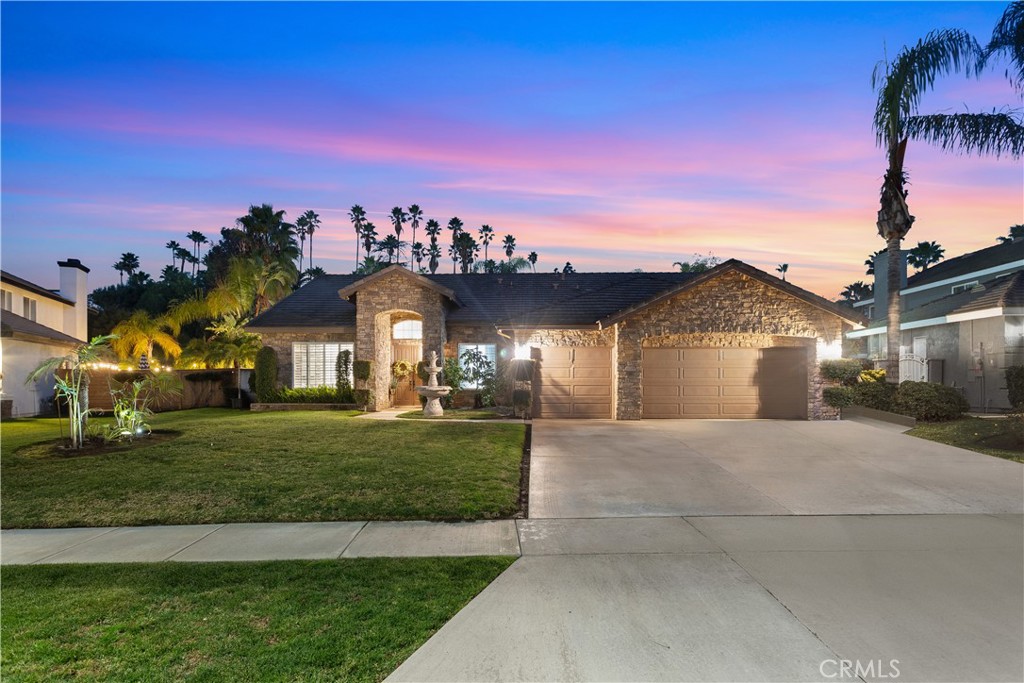 2531 Cottage Drive Corona, CA 92881 - Photo 46 of 48 a front view of a house with a yard