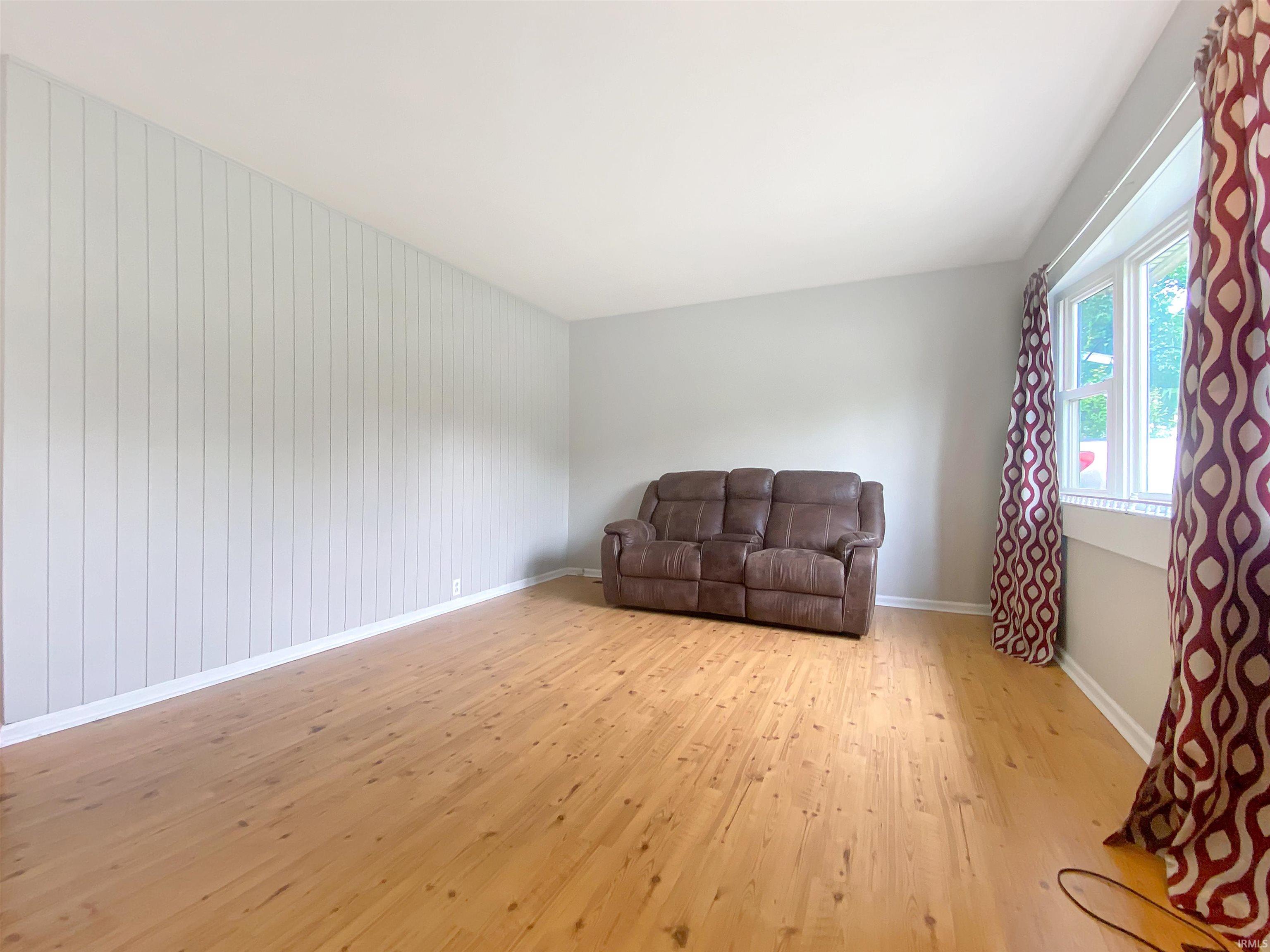 5204 Chadwick Road Evansville, IN 47710 - Photo 5 of 23 Gallery Image 5