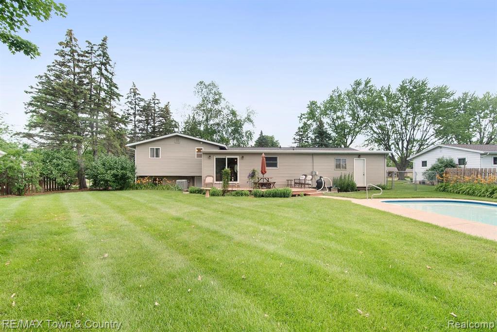 9143 Potter Road Flushing, MI 48433 - Photo 25 of 28