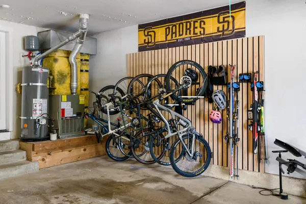 $1,399,000 | 13420 Northwoods Boulevard, Truckee, CA 96161