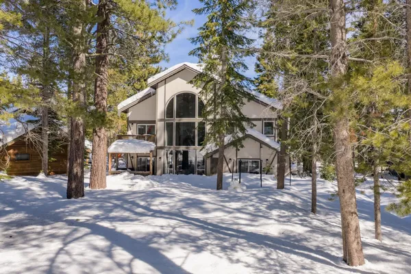 $1,399,000 | 13420 Northwoods Boulevard, Truckee, CA 96161
