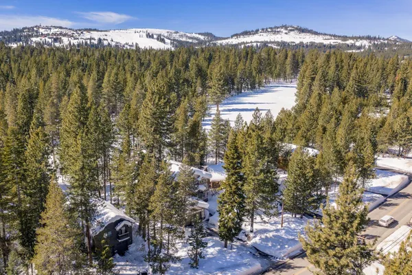 $1,399,000 | 13420 Northwoods Boulevard, Truckee, CA 96161