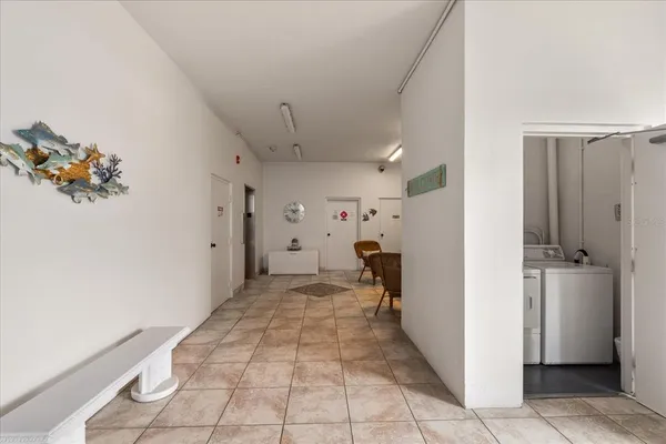 $350,000 | 139 Bluff View Drive, Unit 405, Belleair Bluffs, FL 33770