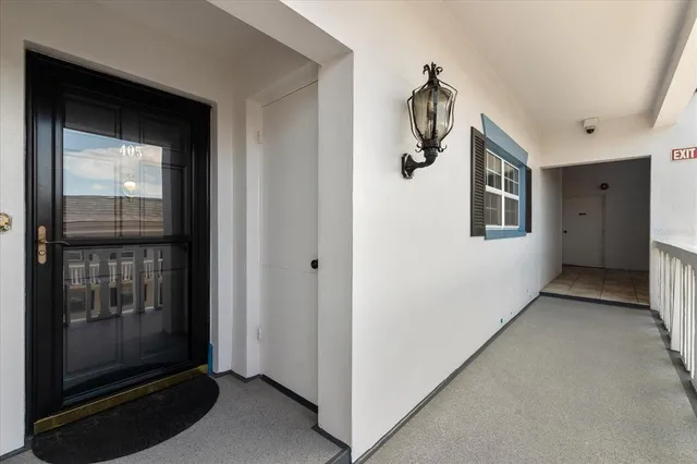 $399,900 | 139 Bluff View Drive, Unit 405, Belleair Bluffs, FL 33770