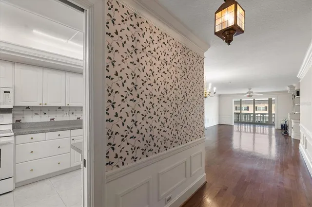 $399,900 | 139 Bluff View Drive, Unit 405, Belleair Bluffs, FL 33770