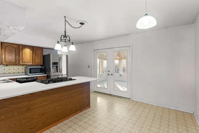 $150,000 | 2001 Country Squire Drive, Urbana, IL 61802