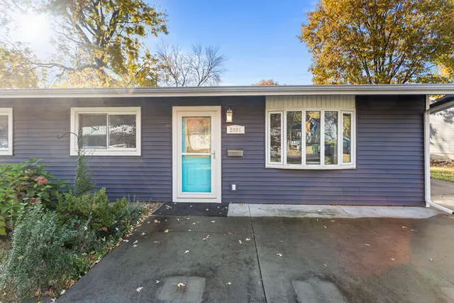 $150,000 | 2001 Country Squire Drive, Urbana, IL 61802