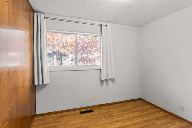 $150,000 | 2001 Country Squire Drive, Urbana, IL 61802