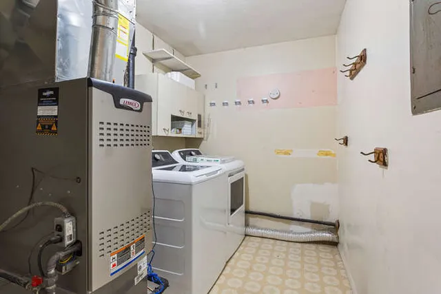 $150,000 | 2001 Country Squire Drive, Urbana, IL 61802