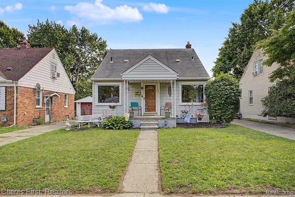 $219,900 | 24631 Carlysle Street, Dearborn, MI 48124
