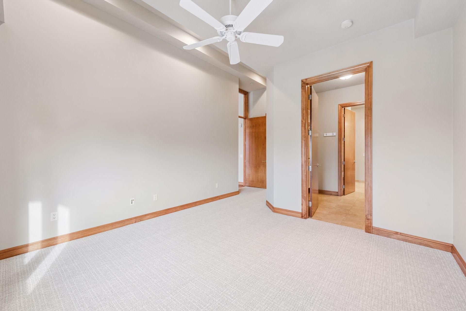 555 Oak Ridge Place, Unit 360 Hopkins, MN 55305 - Photo 18 of 46