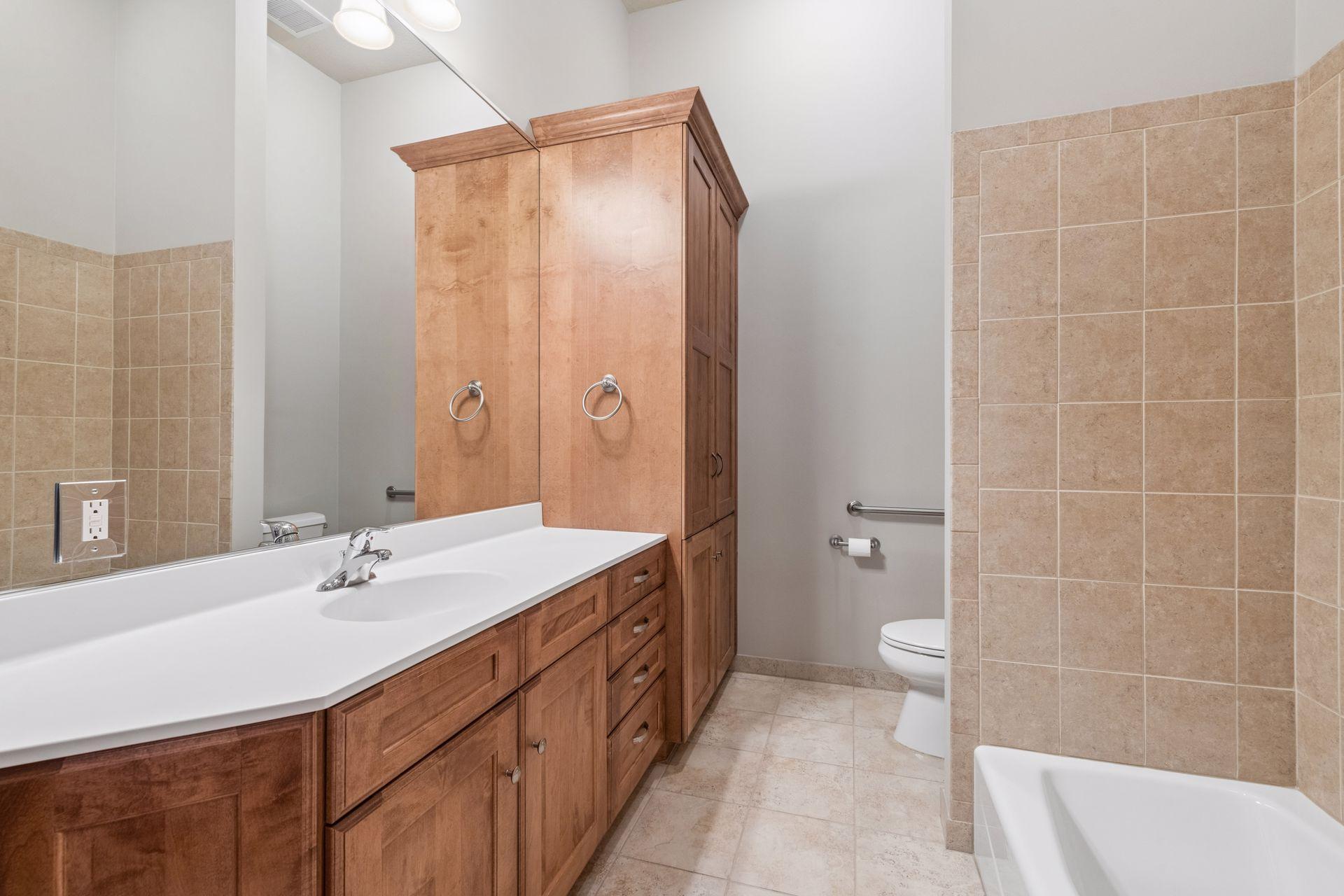 555 Oak Ridge Place, Unit 360 Hopkins, MN 55305 - Photo 26 of 46