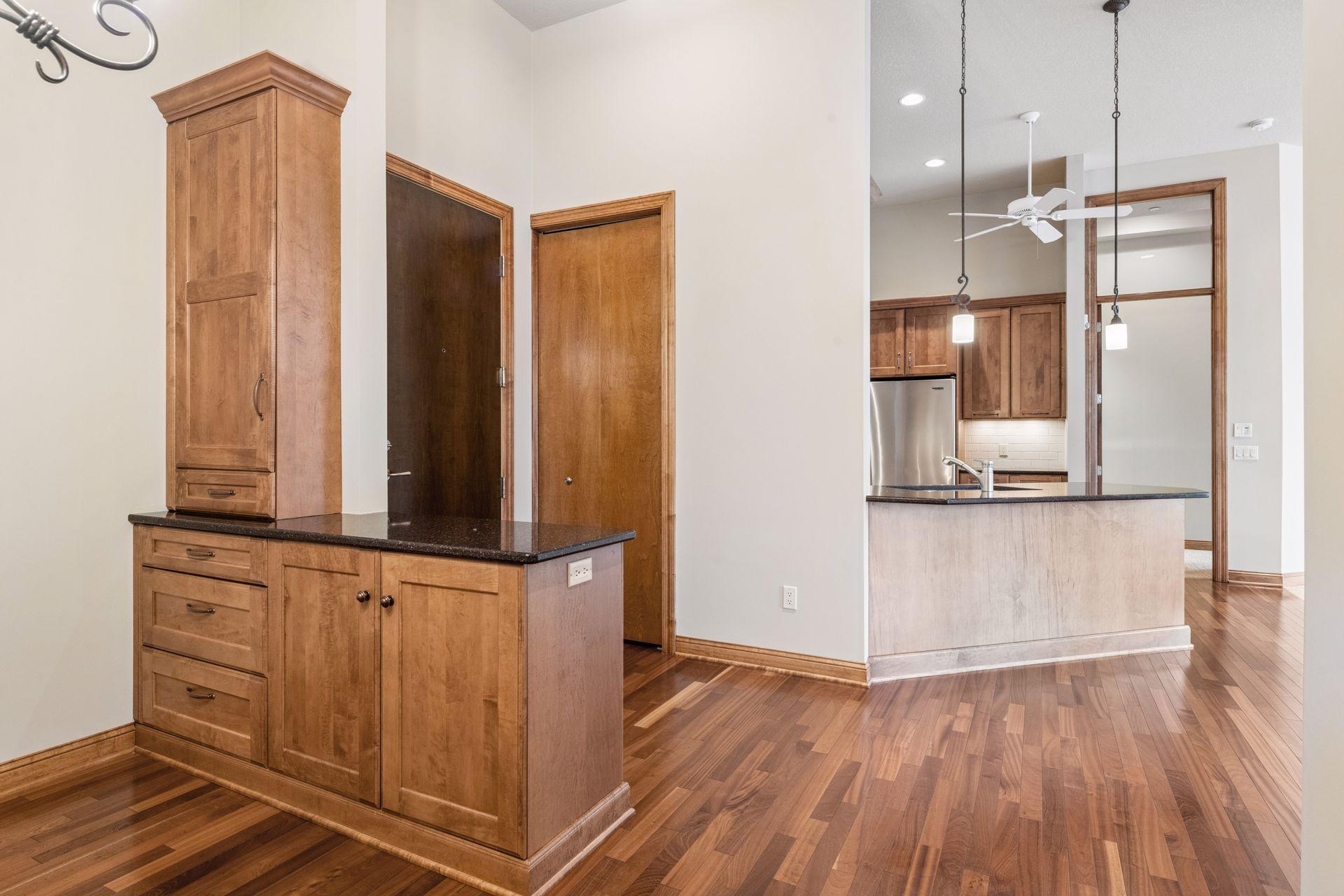 555 Oak Ridge Place, Unit 360 Hopkins, MN 55305 - Photo 3 of 46