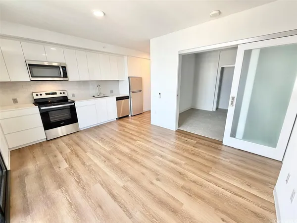$3,150 | 987 Queen Street, Unit 2811, Honolulu, HI 96814