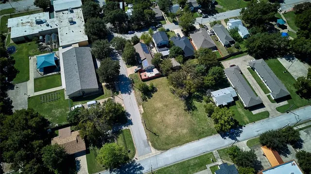 $220,000 | 508 Indiana Street, Arlington, TX 76011