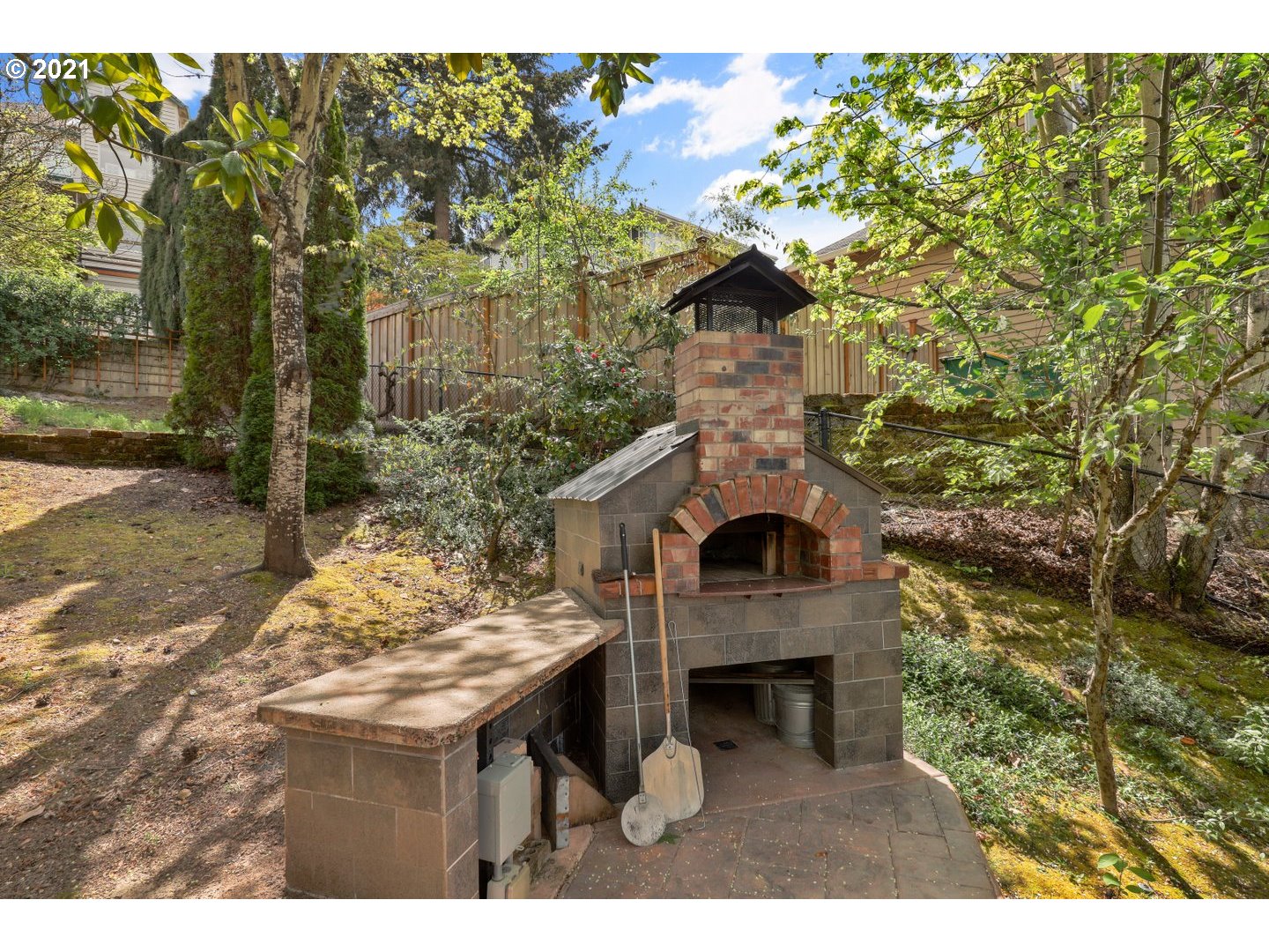 19536 Southwest Ruth Court Beaverton, OR 97007 - Photo 29 of 32 Gallery Image 29