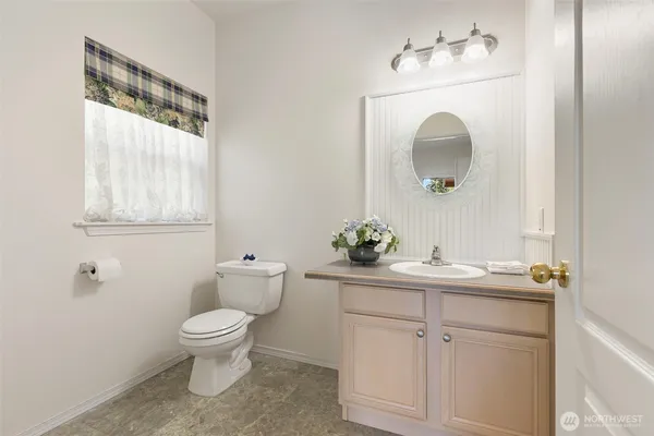 $999,950 | 16705 92nd Street Northwest, Lakebay, WA 98349