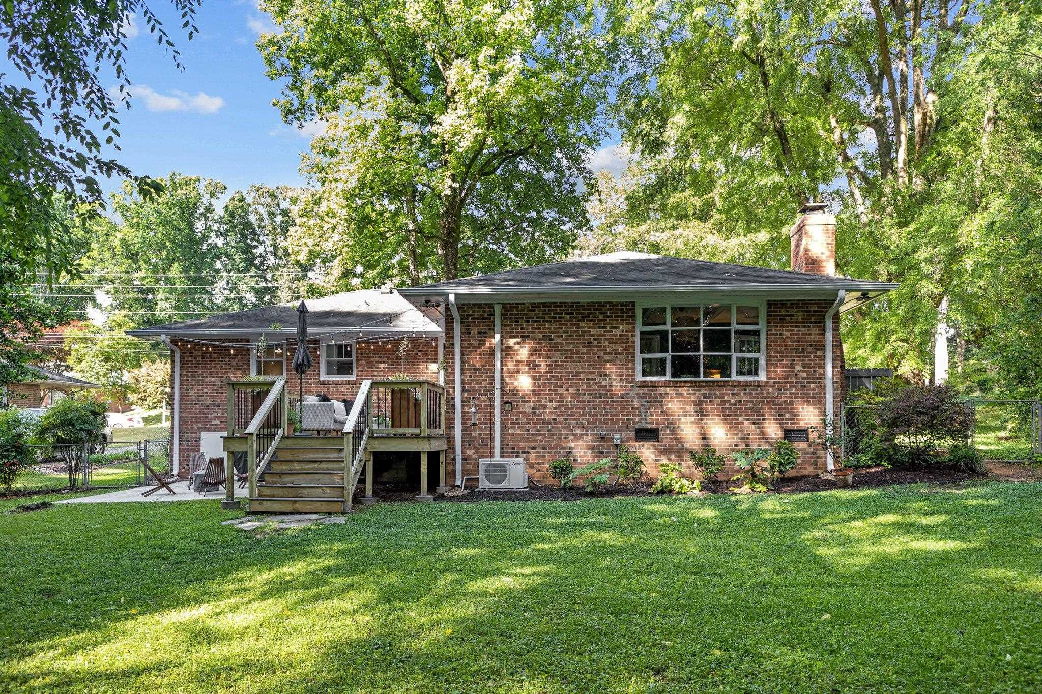 4912 Latimer Road Raleigh, NC 27609 - Photo 31 of 35 Photo 31