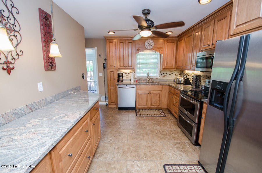 5304 Chenoweth Run Road Louisville, KY 40299 - Photo 15 of 66 Kitchen