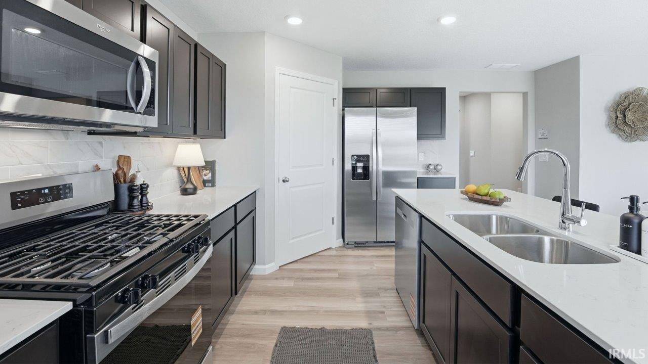 11377 Corte Madera Run Fort Wayne, IN 46818 - Photo 14 of 35