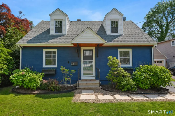 $999,000 | 63 Henry Street, Fairfield, CT 06824