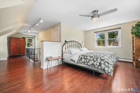 $999,000 | 63 Henry Street, Fairfield, CT 06824