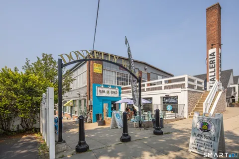 $999,000 | 63 Henry Street, Fairfield, CT 06824