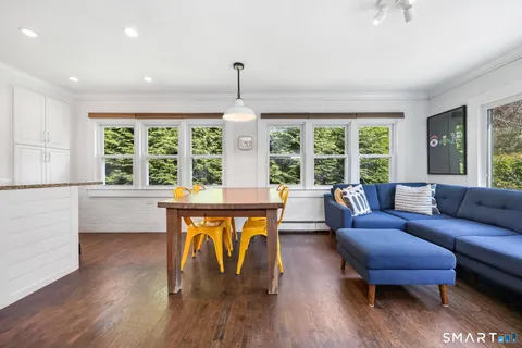 $999,000 | 63 Henry Street, Fairfield, CT 06824