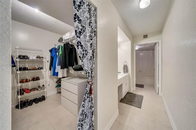 $420,000 | 552 Northwest 98th Avenue, Plantation, FL 33324