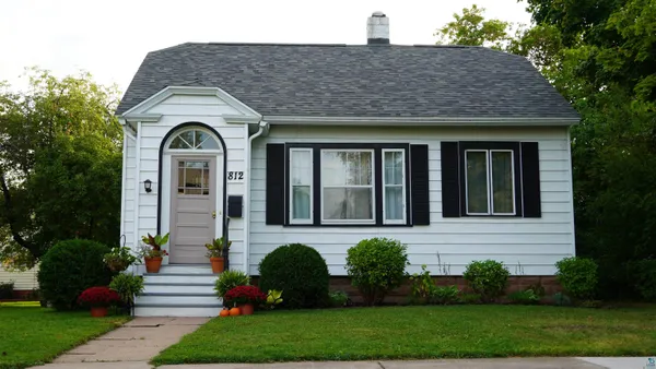 $189,900 | 812 4th Avenue West, Ashland, WI 54806