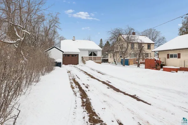 $189,900 | 812 4th Avenue West, Ashland, WI 54806