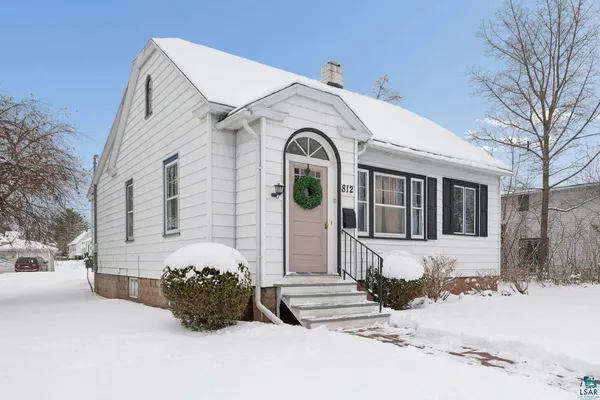 $189,900 | 812 4th Avenue West, Ashland, WI 54806