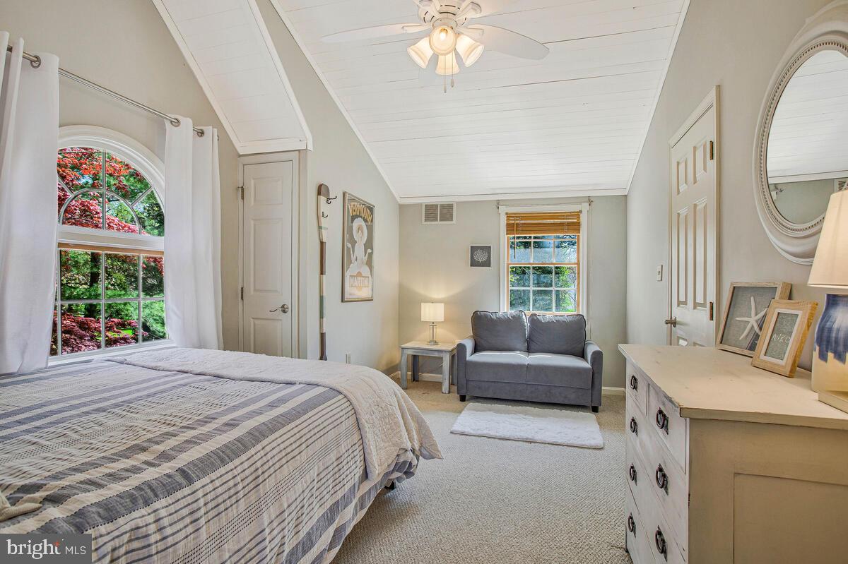 2801 Riva Road Annapolis, MD 21401 - Photo 23 of 55 Upstairs Bedroom 1