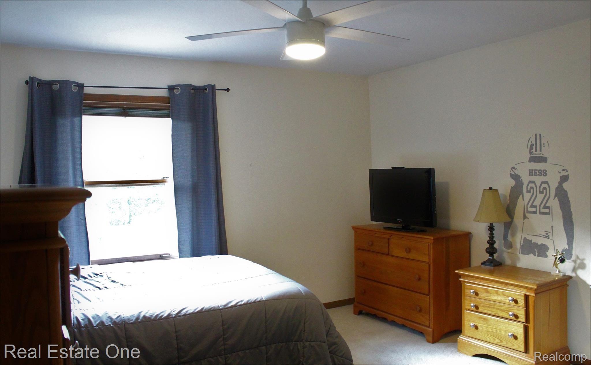 3316 Summit Ridge Drive Rochester, MI 48306 - Photo 46 of 61 44.JPG