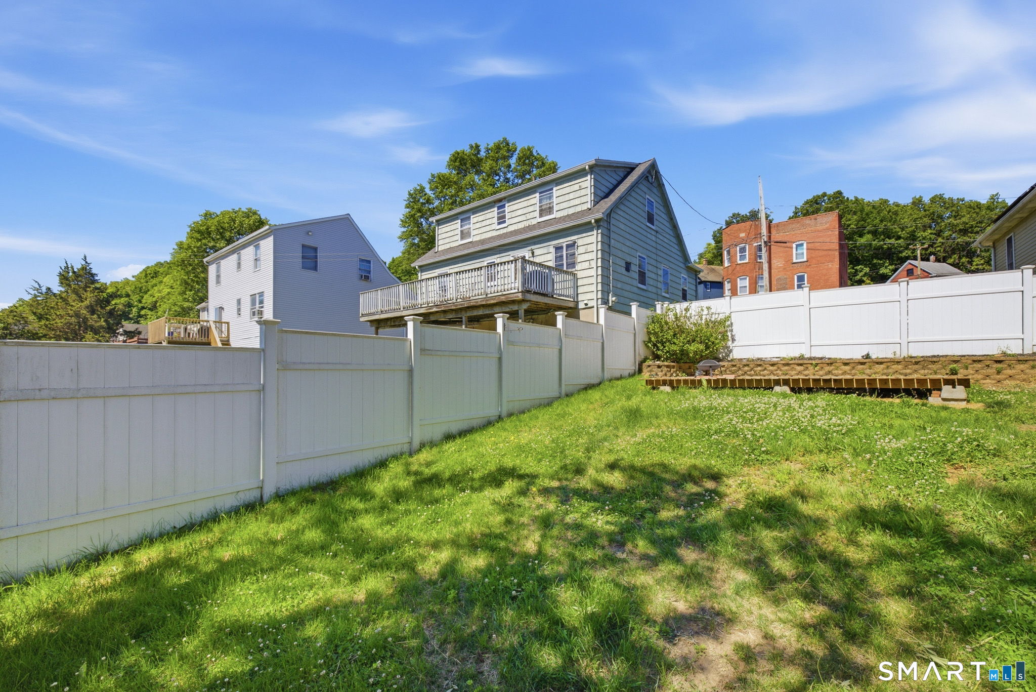18 Perry Hill Road Shelton, CT 06484 - Photo 22 of 28