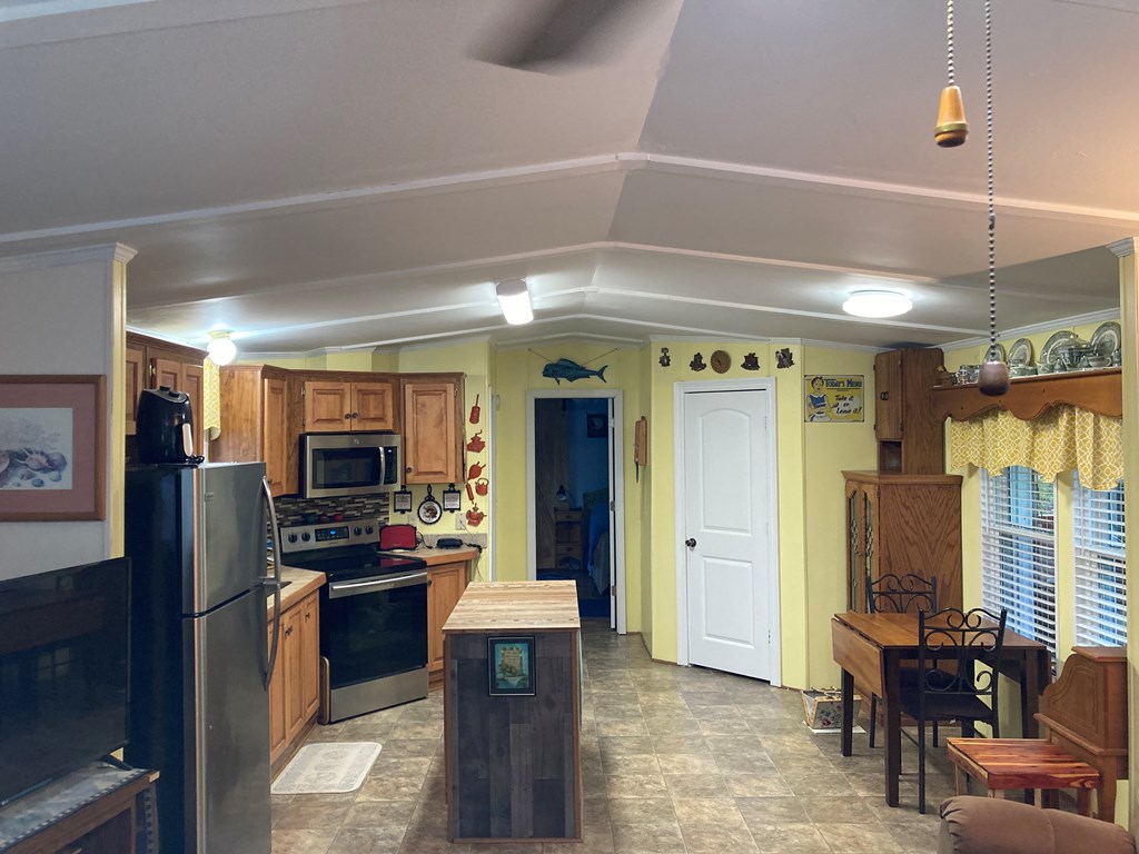 501 Tip Tucker Road Eastpoint, FL 32328 - Photo 23 of 55 Gallery Image 23