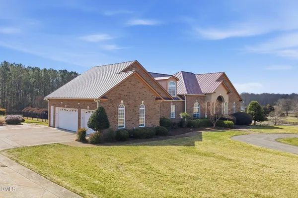 $2,500,000 | 2601 Littleleaf Lane, Hillsborough, NC 27278