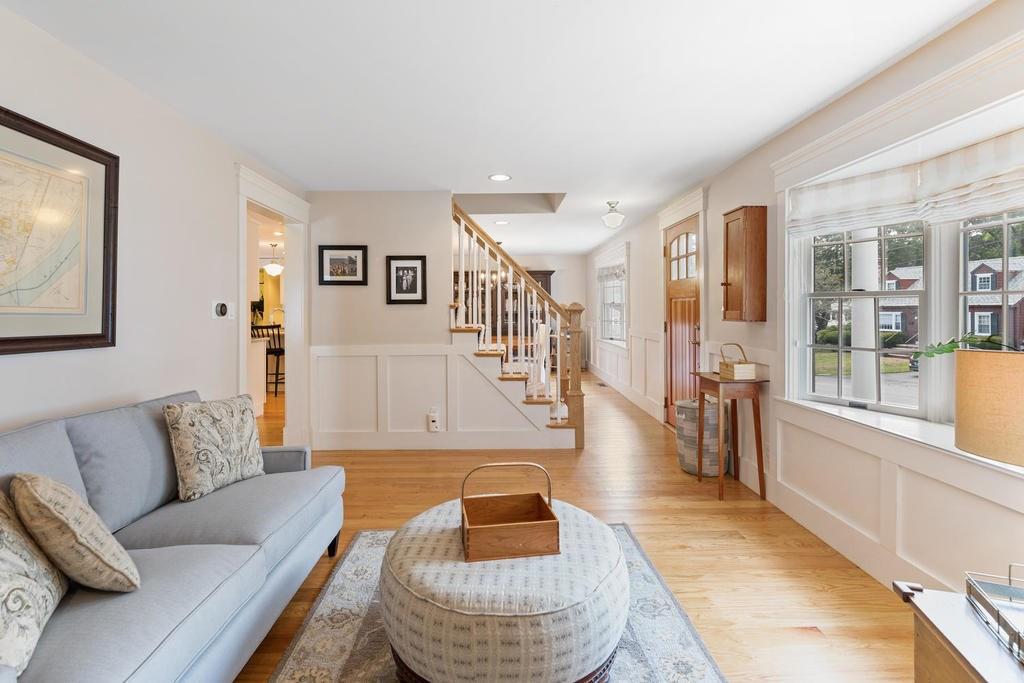 18 Moccasin Path Arlington, MA 02474 - Photo 6 of 33 a living room with furniture and a potted plant