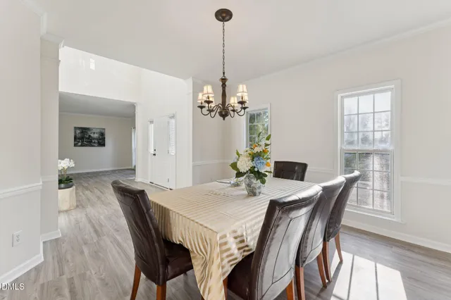 a picture of floor plan