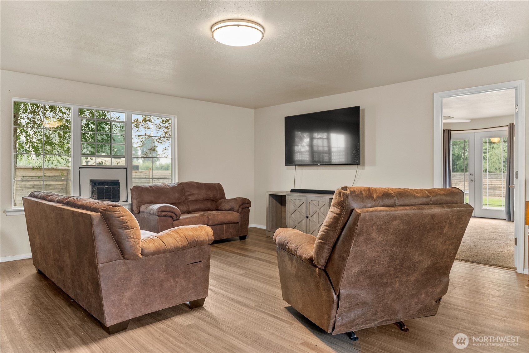 89 Chesaw Road Oroville, WA 98844 - Photo 6 of 40 Gallery Image 6