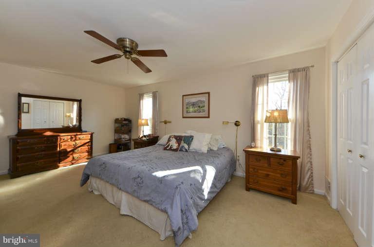 4606 4th Road North Arlington, VA 22203 - Photo 13 of 30 Bedroom (Master)