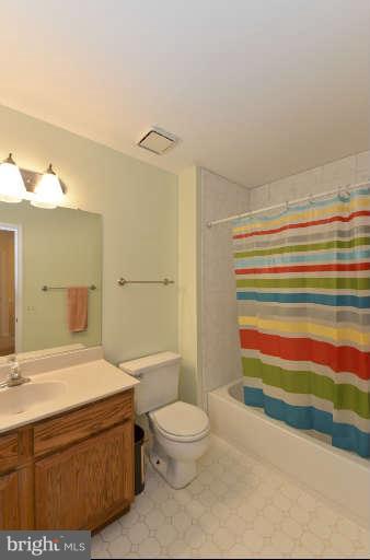 4606 4th Road North Arlington, VA 22203 - Photo 18 of 30 Bath