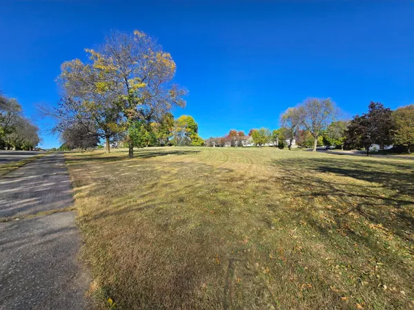 $350,000 | 145 X 4th Street West, Hastings, MN 55033