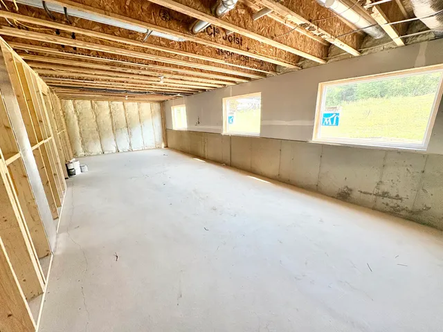 $514,900 | 8344 Kettle Oak Drive Southeast, Alto, MI 49302